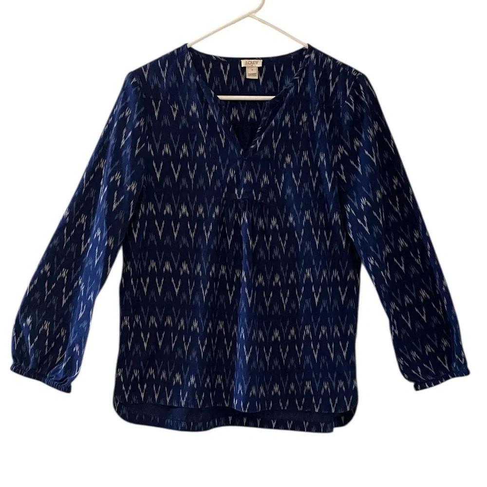 J. Crew Cobalt Blue/Cream Chevron V-Neck Pullover Top M NWOT